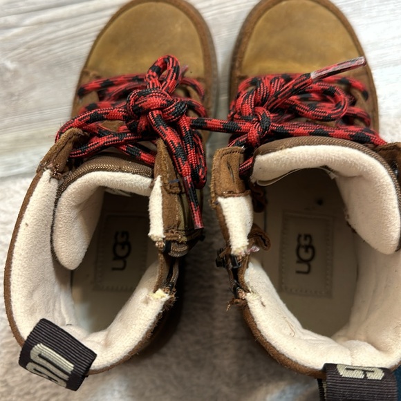 Girls Ugg boots - Picture 5 of 5